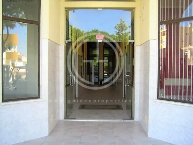 Loja para Venda em Ferragudo Foto 11