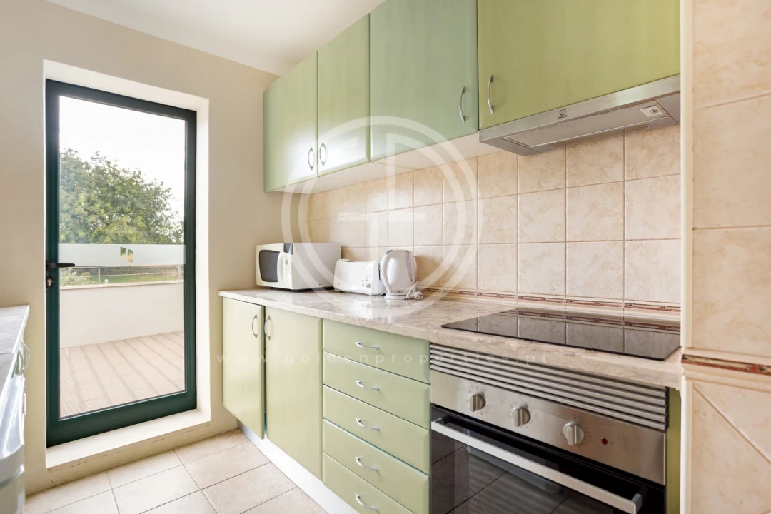 Apartamento para Venda em Estômbar e Parchal Foto 5