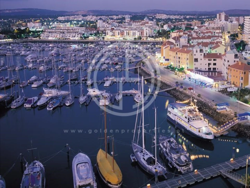 Loja para Venda em Quarteira Foto 4