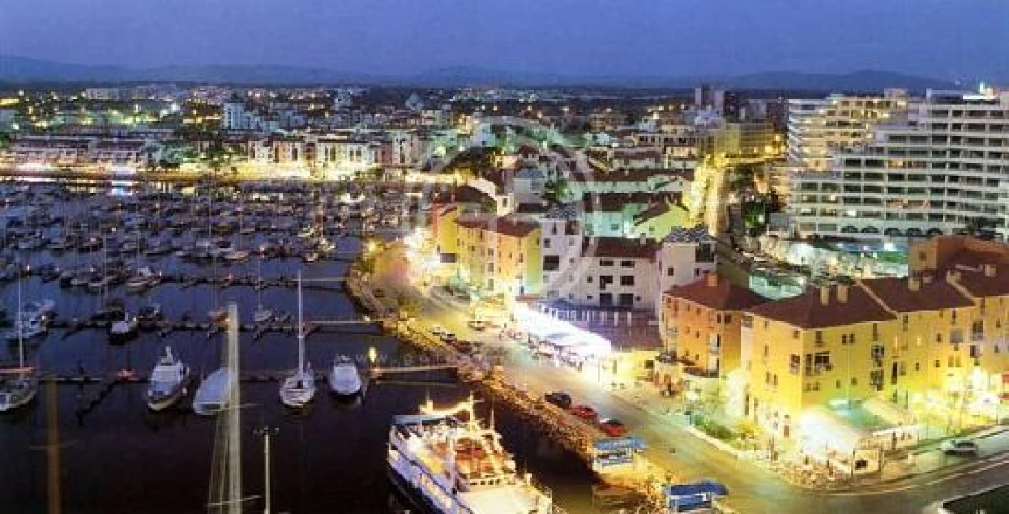 Loja para Venda em Quarteira Foto 12