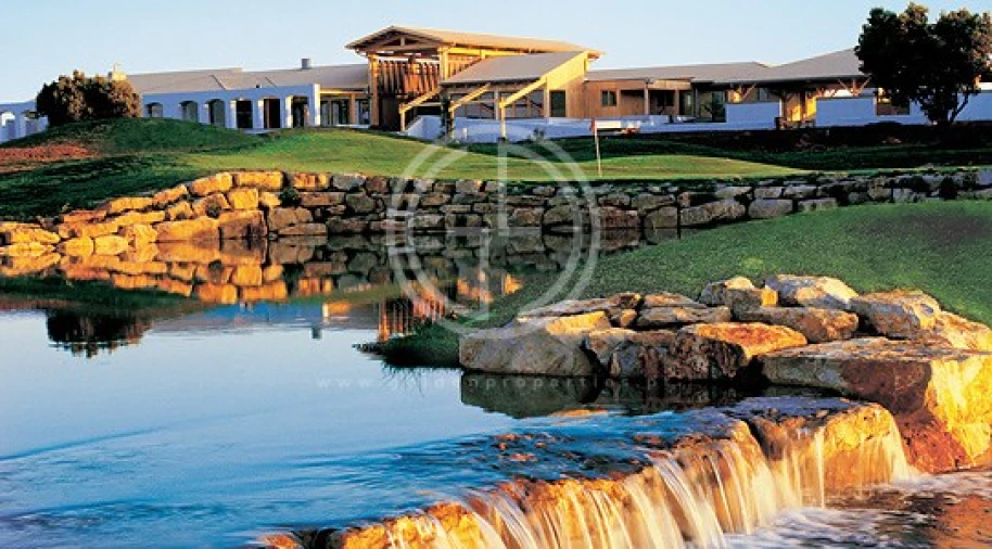 Loja para Venda em Quarteira Foto 5