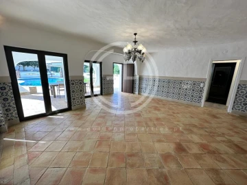 Moradia T3 para Venda em Silves