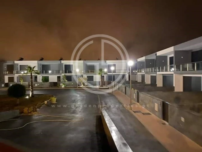 Moradia T3 para Venda em Albufeira e Olhos de Água Foto 20