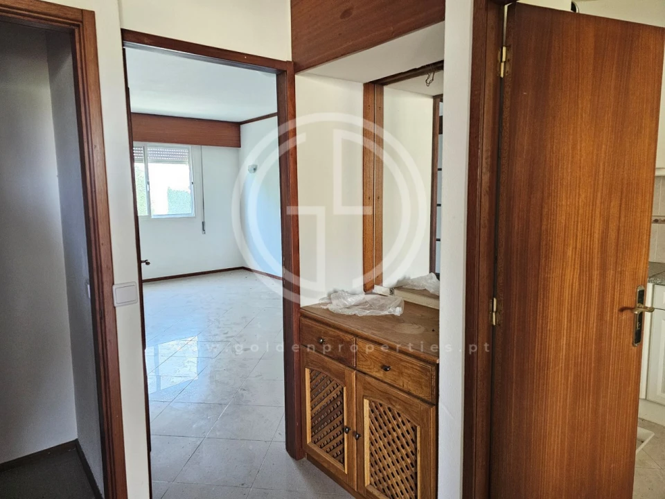 Apartamento T3 para Venda em Quarteira Foto 6