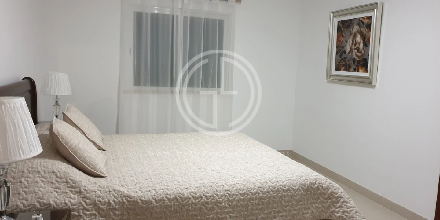 Moradia T4 para Arrendamento férias em Quarteira Foto 11