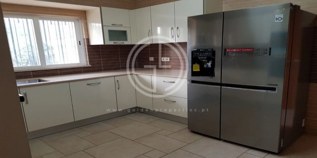 Moradia T4 para Arrendamento férias em Quarteira Foto 19