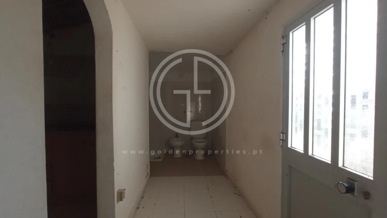 Moradia T3 para Venda em Salir Foto 7