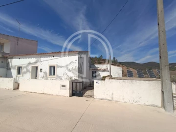 Moradia T3 para Venda em Salir