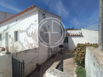 Moradia T3 para Venda em Salir