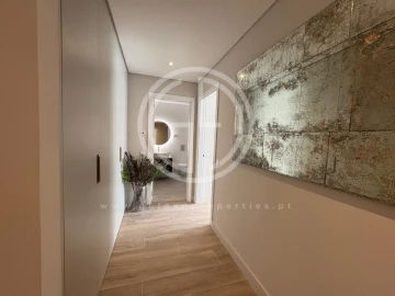 Apartamento T4 para Venda em Faro (Sé e São Pedro)