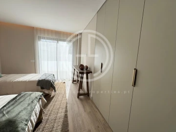 Apartamento T4 para Venda em Faro (Sé e São Pedro)