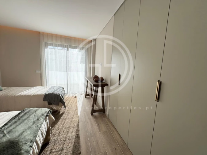 Apartamento T4 para Venda em Faro (Sé e São Pedro) Foto 21
