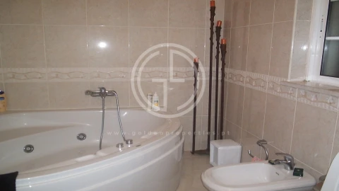Moradia T4 para Venda em Almancil