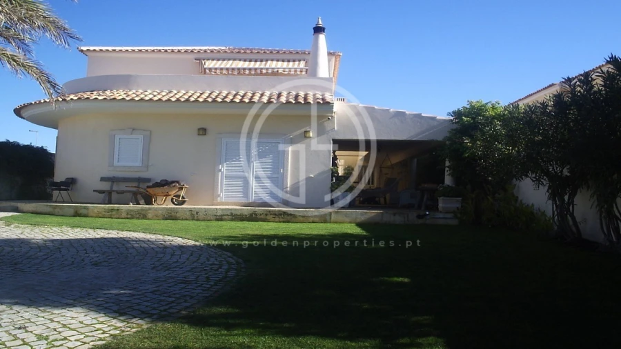 Moradia T4 para Venda em Almancil Foto 16