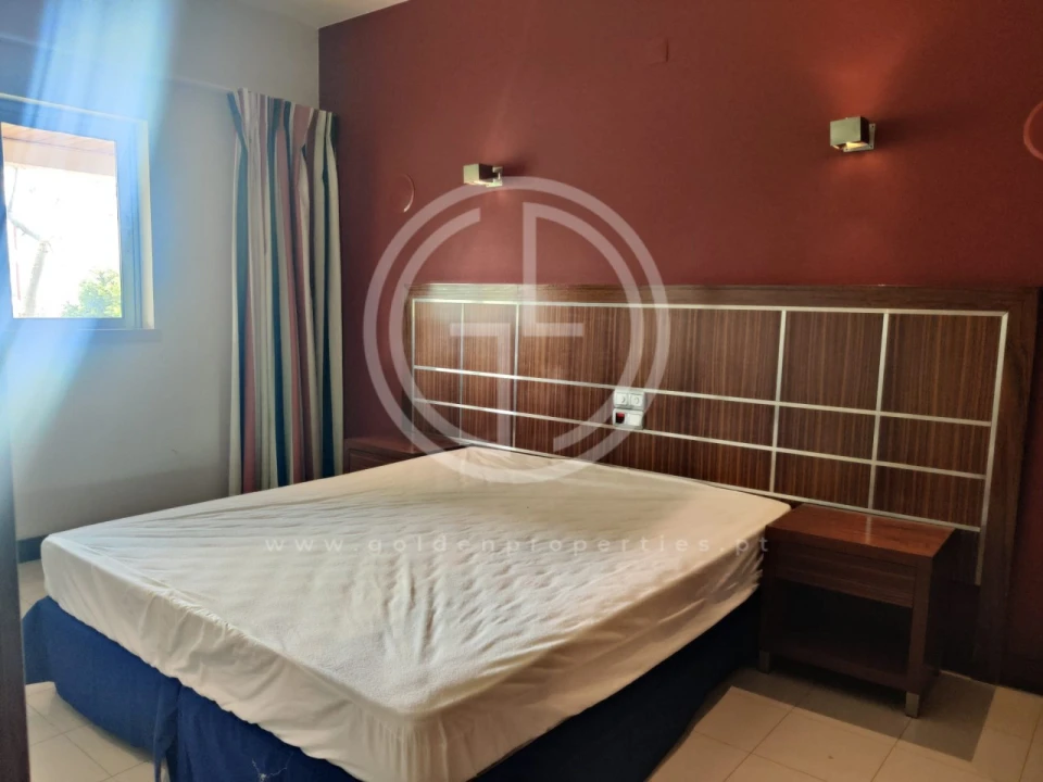 Apartamento T1 para Venda em Albufeira e Olhos de Água Foto 7