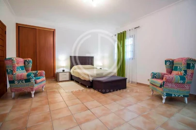 Moradia T4 para Arrendamento férias em Loule (São Sebastião)