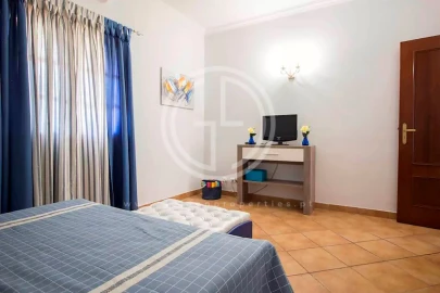 Moradia T4 para Arrendamento férias em Loule (São Sebastião)