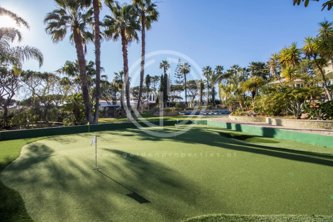 Moradia T6 para Arrendamento férias em Quarteira Foto 27