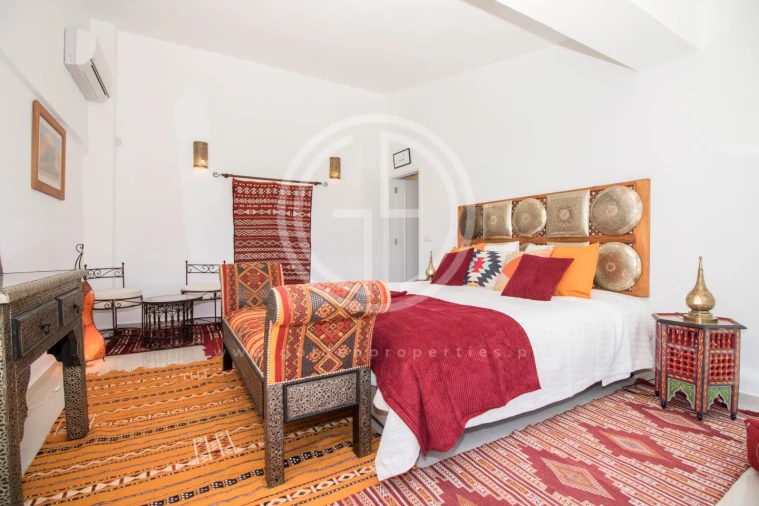 Moradia T6 para Arrendamento férias em Quarteira Foto 13