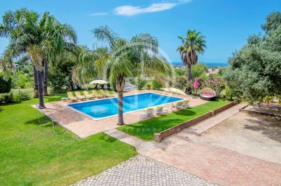 Moradia T6 para Arrendamento férias em Loule (São Sebastião)