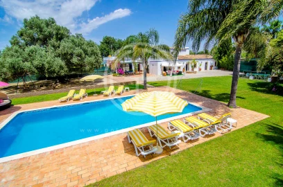 Moradia T6 para Arrendamento férias em Loule (São Sebastião)