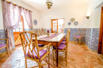 Moradia T6 para Arrendamento férias em Loule (São Sebastião)