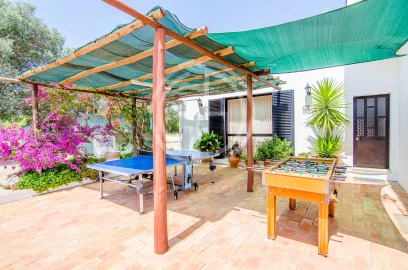 Moradia T6 para Arrendamento férias em Loule (São Sebastião)