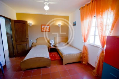 Moradia T4 para Arrendamento férias em Quarteira