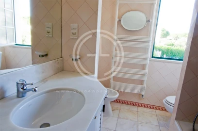 Moradia T4 para Arrendamento férias em Quarteira