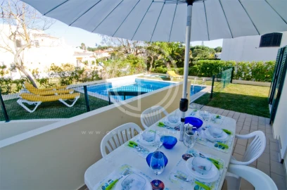 Moradia T4 para Arrendamento férias em Quarteira