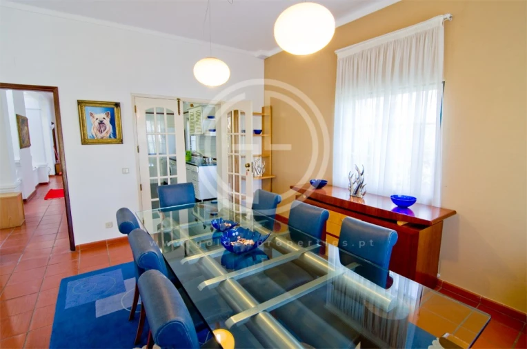 Moradia T4 para Arrendamento férias em Quarteira Foto 16