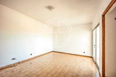Moradia T5 para Venda em Quarteira