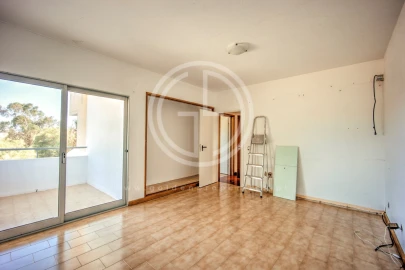 Moradia T5 para Venda em Quarteira