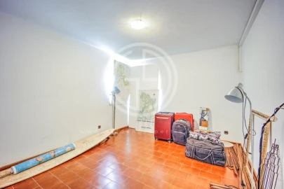 Moradia T5 para Venda em Quarteira
