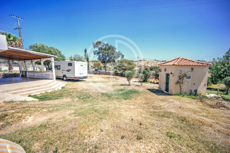 Moradia T5 para Venda em Quarteira Foto 35