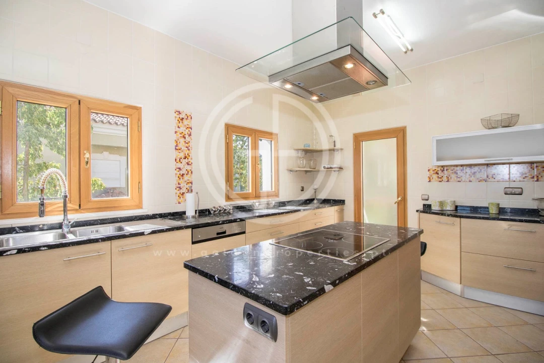 Moradia T5 para Arrendamento férias em Almancil Foto 16