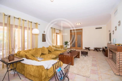 Moradia T5 para Arrendamento férias em Almancil