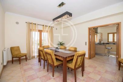 Moradia T5 para Arrendamento férias em Almancil