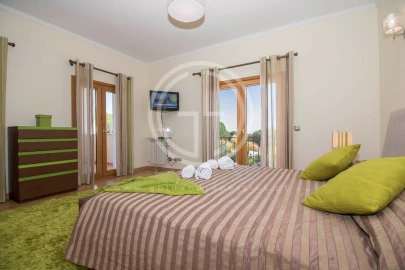 Moradia T5 para Arrendamento férias em Almancil