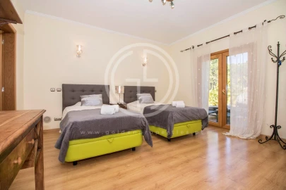 Moradia T5 para Arrendamento férias em Almancil