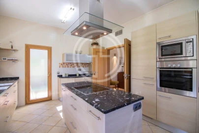 Moradia T5 para Arrendamento férias em Almancil