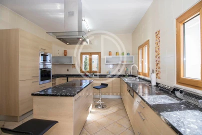 Moradia T5 para Arrendamento férias em Almancil