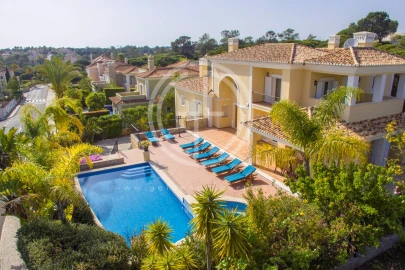 Moradia T5 para Arrendamento férias em Almancil