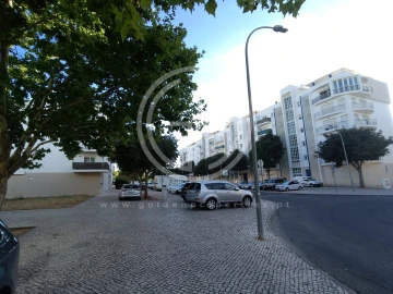 Apartamento T2 para Venda em Loule (São Clemente)