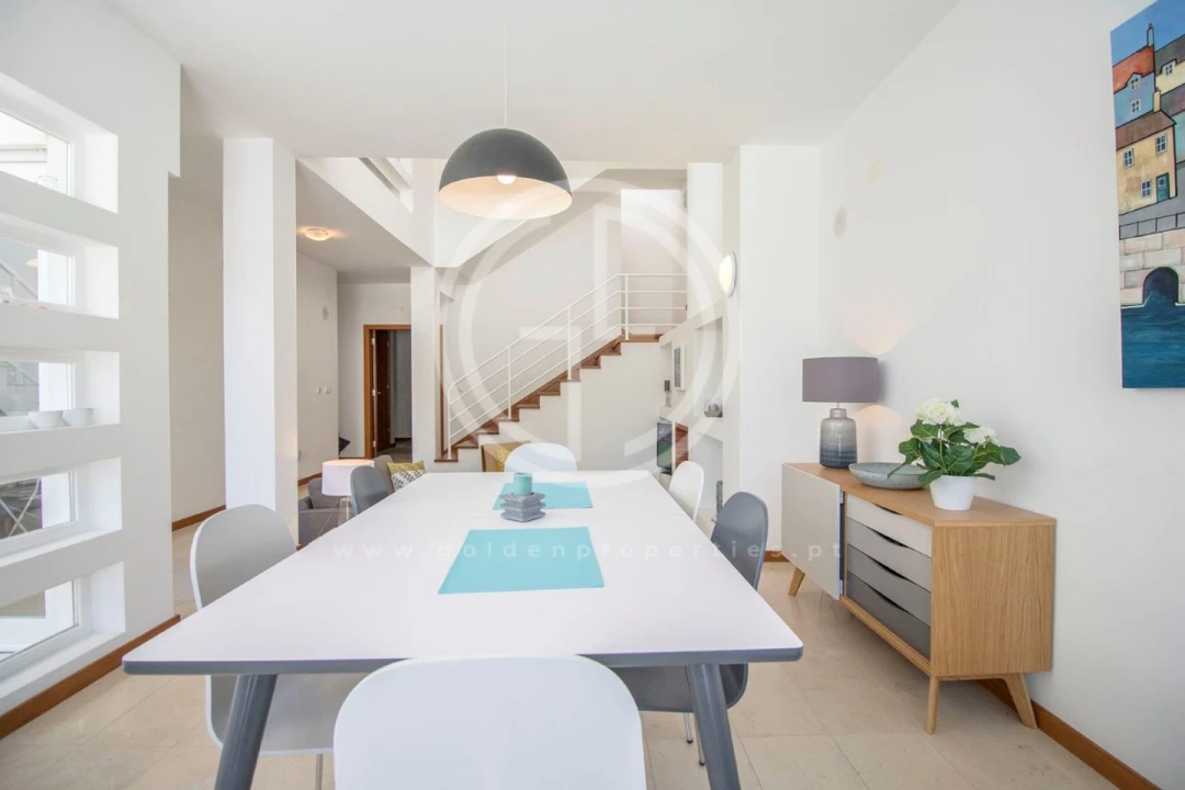 Moradia T4 para Arrendamento férias em Almancil Foto 5