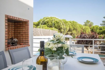 Moradia T4 para Arrendamento férias em Almancil