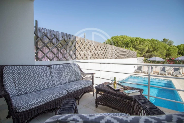 Moradia T4 para Arrendamento férias em Almancil Foto 18