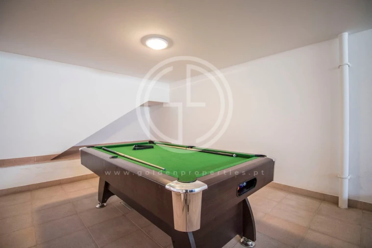 Moradia T4 para Arrendamento férias em Almancil Foto 14