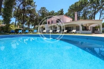 Moradia T4 para Arrendamento férias em Quarteira