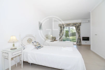 Moradia T4 para Arrendamento férias em Quarteira